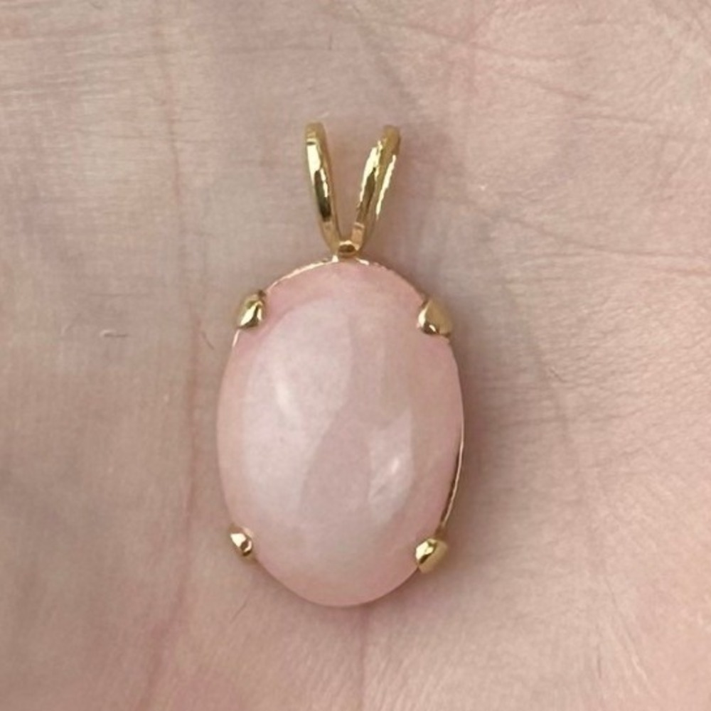 Vintage 14KT HGE Pink Oval Stone Pendant Gold Tone Romantic Dainty Jewelry